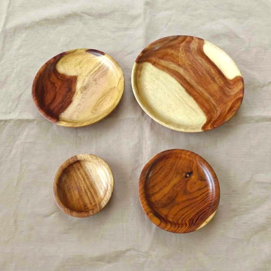Natural Wooden Circular Plates